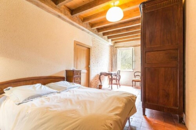 Bedroom 4, La Thibaude, Nièvre