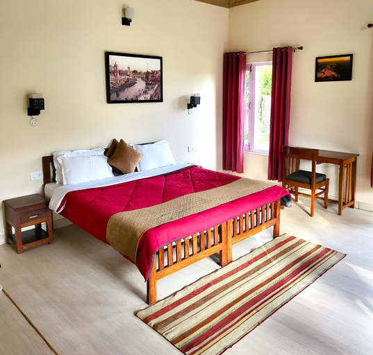 Bedroom 3, Majkhali Woods, Ranikhet, By Himalayan Eco Lodges, Almora