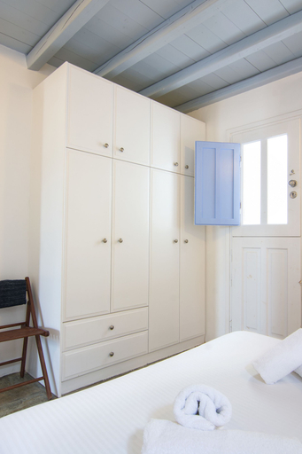 Bedroom 3, Serifos Houses Livadi, South Aegean