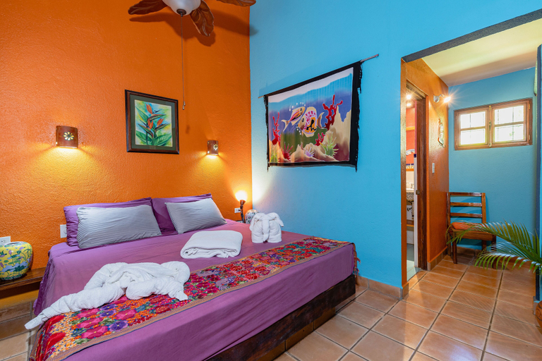 Bedroom 3, The Grateful Hotel, Santa Cruz