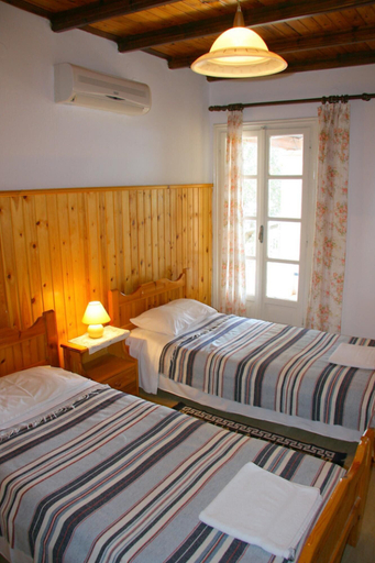 Bedroom 3, Villa Elia Large Private Pool Walk to Beach Sea Views A C Wifi Car Not Required - 1978, Ionian Islands