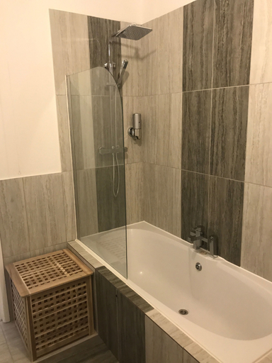Bathroom 4, The Castle Lodge, Blaenau Gwent
