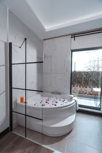Bathroom 5, Melanj Airport Hotel, Arnavutkoy