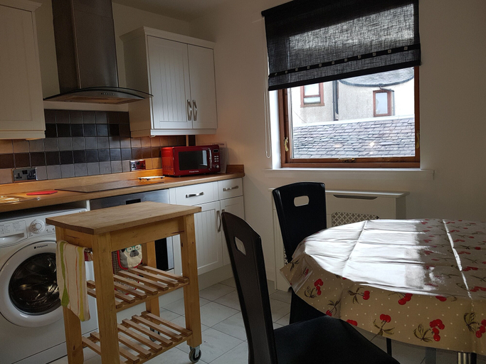 Others 5, Largs Stay, North Ayrshire