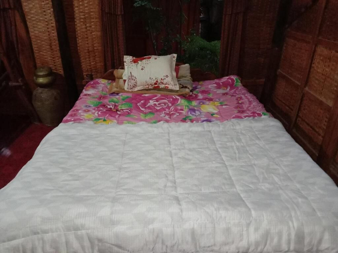 Bedroom 3, Kakrona Pouk Homestay, Puok