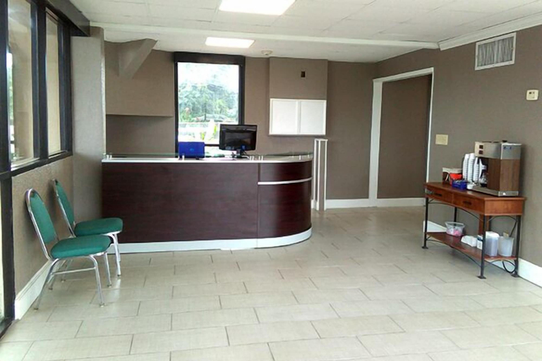 Others 4, Regency Inn & Suites, Escambia