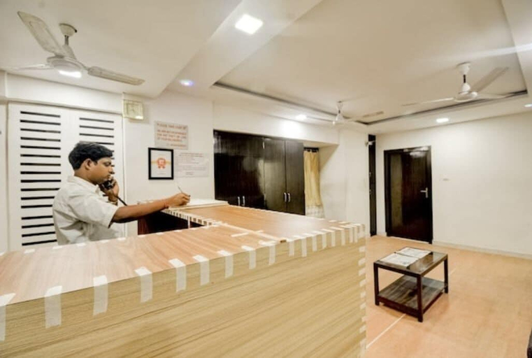 Bedroom 4, Hotel swagatham Residency, Thane