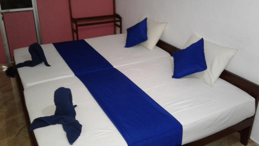 Bedroom 3, S A Village, Dambulla