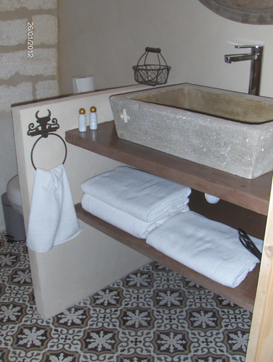 Bathroom 5, Le Mazet De Jean en Camargue, Gard