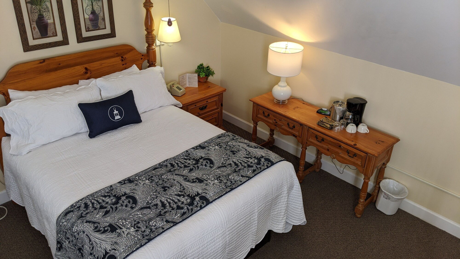 Bedroom 3, Inlet Inn NC, Carteret