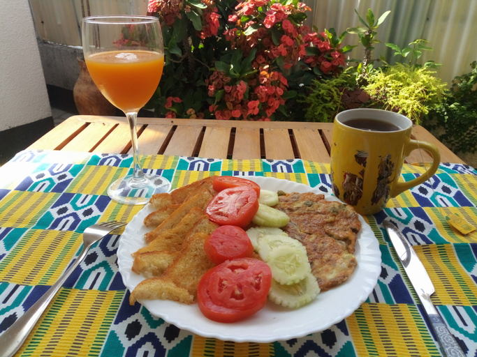 Food & Drinks, New Kivulini Bed n Breakfast, Kinondoni