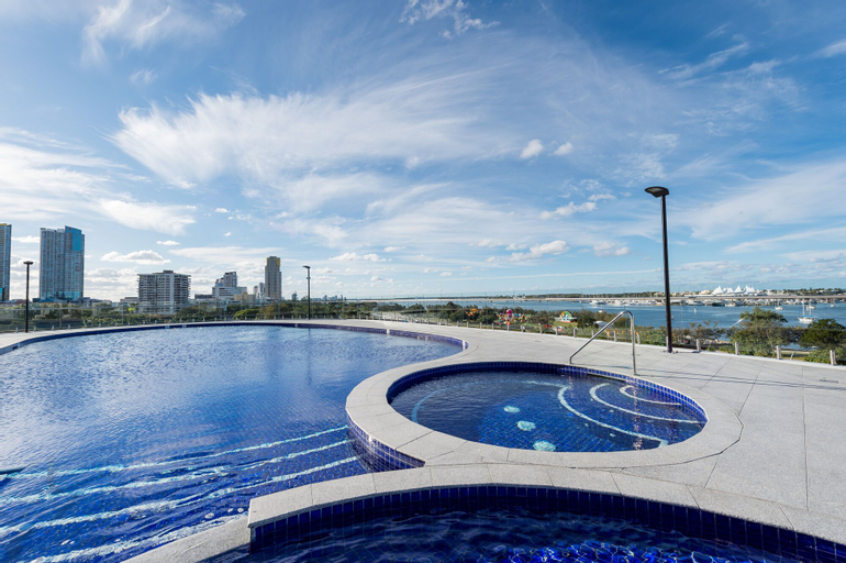 Sport & Beauty 3, Meriton Suites Southport, Gold Coast, Gold Coast