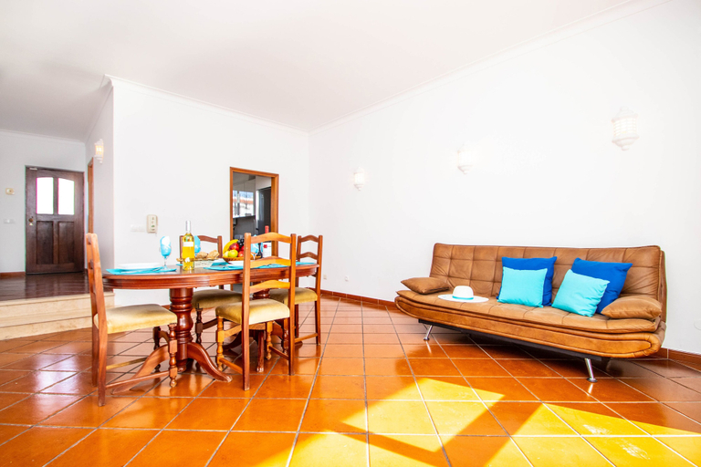 Others 5, Townhouse Curaçao, Albufeira