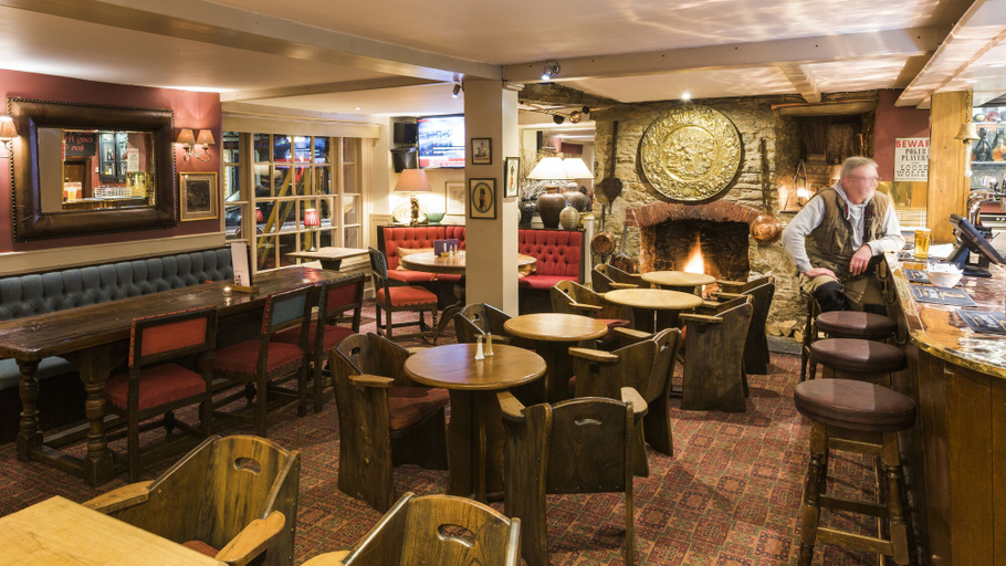 Food & Drinks 5, Royal Seven Stars Hotel, Devon