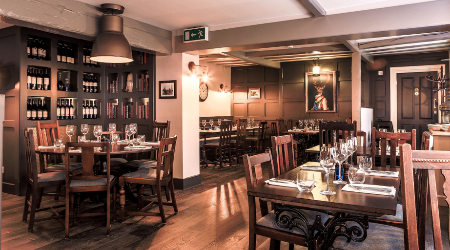 Food & Drinks 5, The Ship Inn, Essex