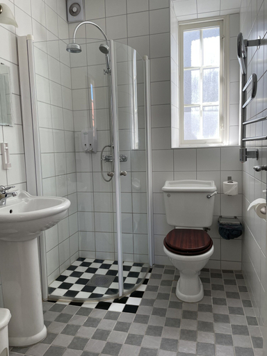 Bathroom 4, Börsen Annex, Gotland