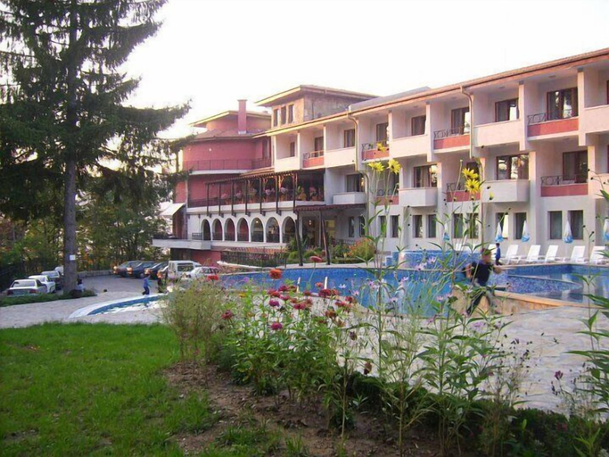 Exterior & Views, Park Hotel Troyan, Troyan