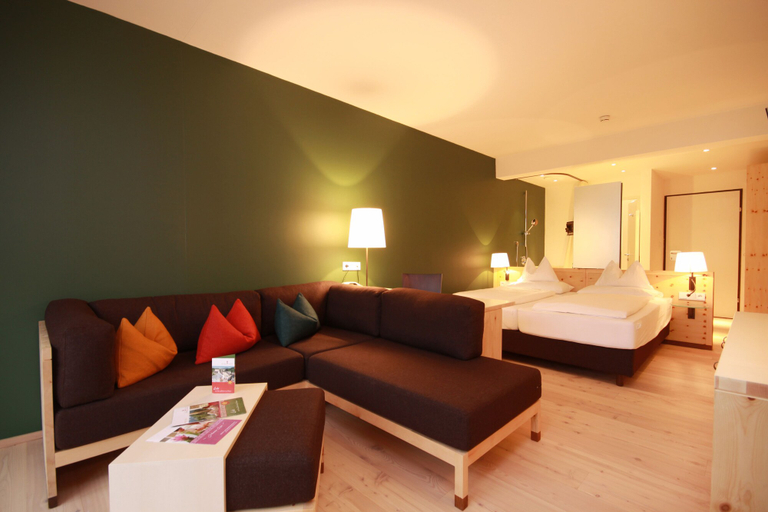 Bedroom 4, SPA Hotel Erzherzog Johann, Liezen