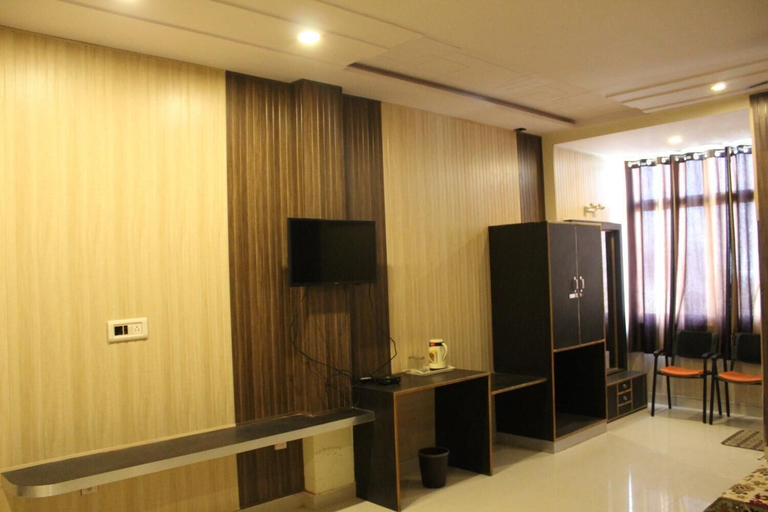 Others 4, Hotel Gokul inn, Mathura