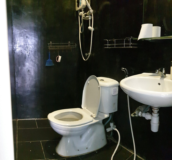 Bathroom 3, Industrial Suites at Bandar Sunway, Subang Jaya