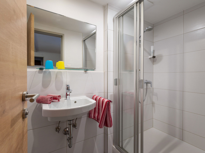 Bathroom 3, Haus Lukas, Kitzbühel