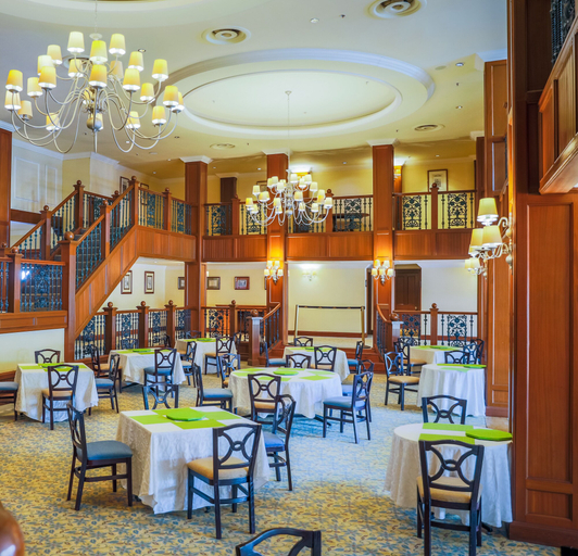 Food & Drinks, The Carousel Hotel, City of Tshwane