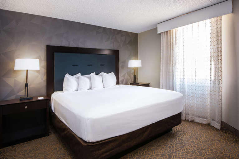 Bedroom 4, Embassy Suites by Hilton Tucson East, Pima
