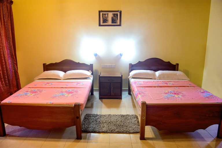 Bedroom 3, Sinharaja Park Hotel, Kotapola
