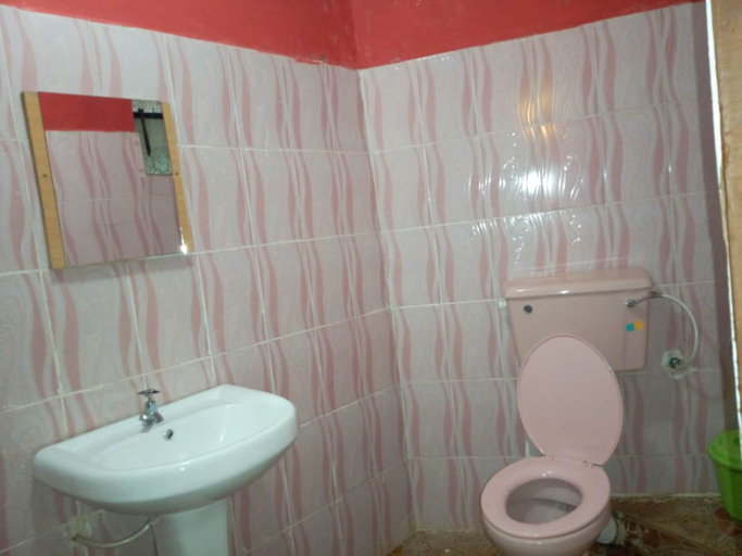 Bathroom, Prestige Guest Lodge, Manyatta