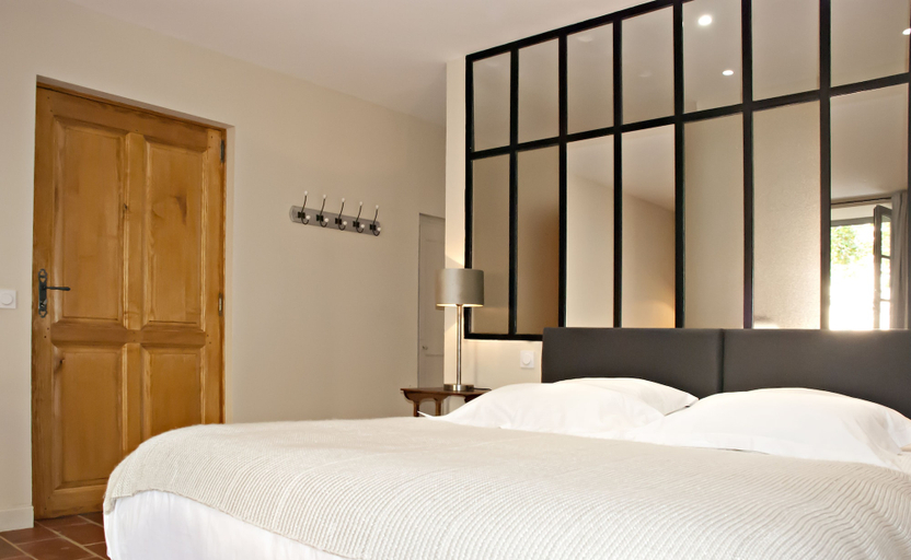 Bedroom 4, Chartreuse de Mougeres, Hérault