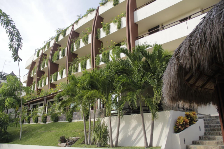 Exterior & Views 2, Pacific King Hotel, Dist. Pochutla