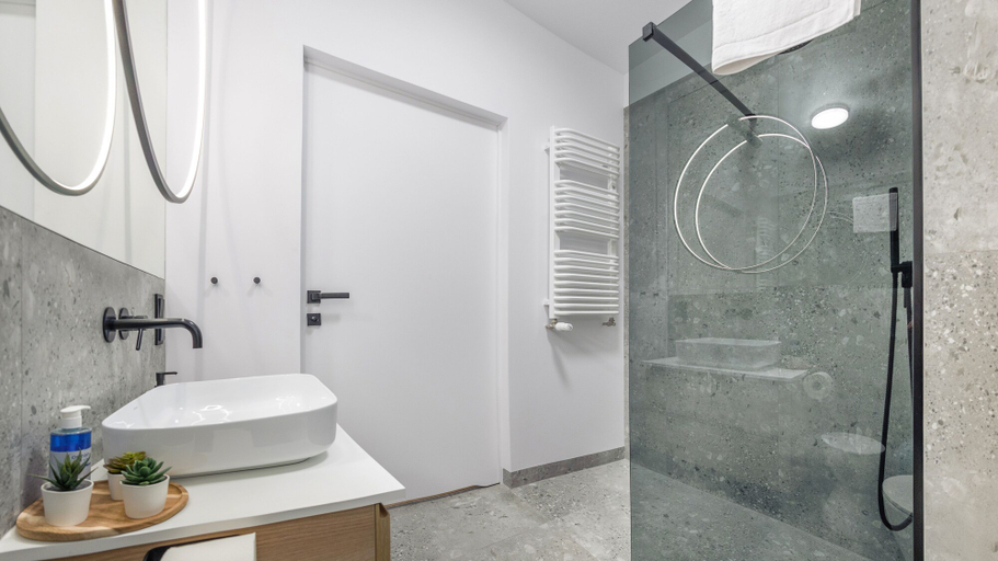 Bathroom 4, Apartamenty Sun & Snow Riverside Sienna, Gdańsk City