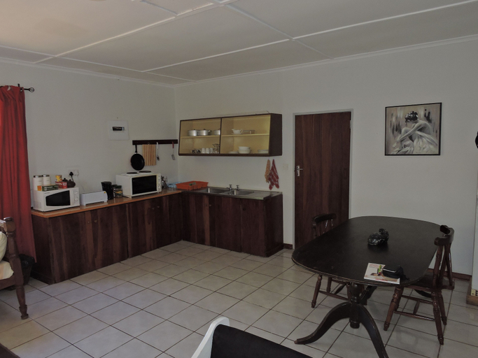 Others 5, Hippo House Cottages, Hwange