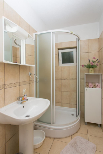 Bathroom 2, Apartments Stipo, Janjina