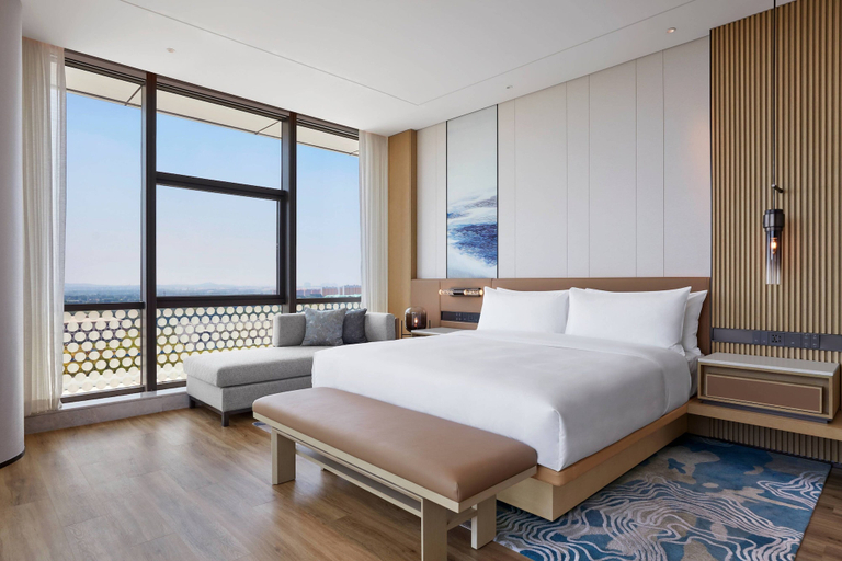 Bedroom 2, Courtyard by Marriott Qinhuangdao, Qinhuangdao