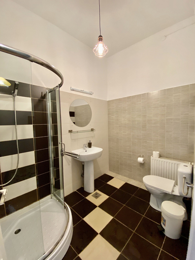 Bathroom 3, Casa Balcescu, Brasov