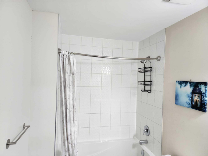 Bathroom 3, Beautiful Three Bedroom House, Waterloo