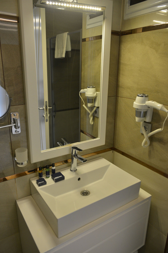 Bathroom 5, Anemon Kent Mersin Hotel, Merkez