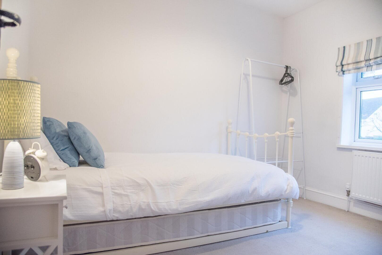 Bedroom 3, Railway Cottage, Aldeburgh, Suffolk
