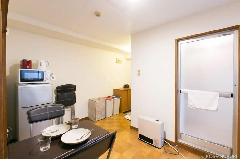 Others 4, Dai3Himawari Building 501, Hiroshima
