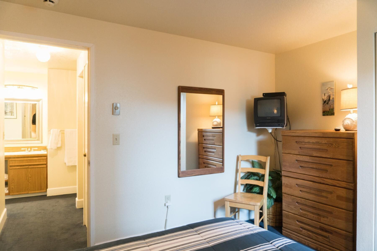 Bedroom 3, Dock of The Bay 105, Lincoln