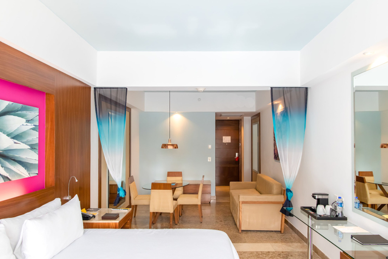 Bedroom 3, Krystal Grand Los Cabos - All inclusive, La Paz