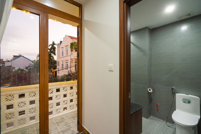 Bathroom 5, The Lit Villa, Da Nang