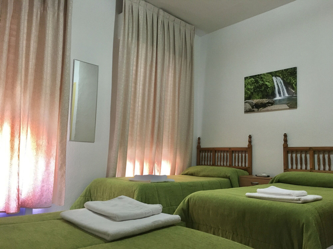 Bedroom 4, Hostal Santa Bárbara, Toledo