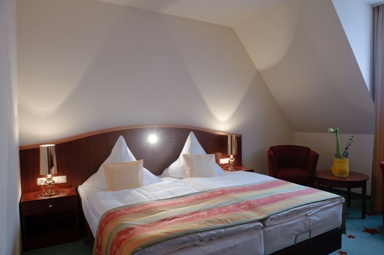 Bedroom 2, Stadthotel Stern, Nordwestmecklenburg