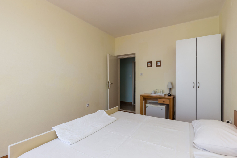 Bedroom 2, Beautiful Nest Rooms, Dubrovnik