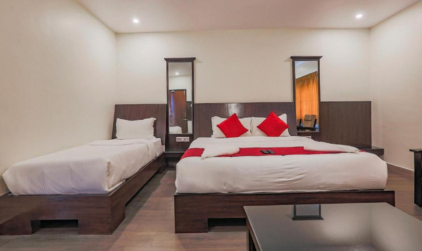 Bedroom 3, The Baron, The Nilgiris
