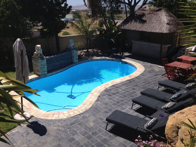 Sport & Beauty 5, Mandalay Beach B & B, City of Cape Town