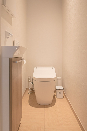 Bathroom 3, Family Cottage Yakuin Minami, Fukuoka