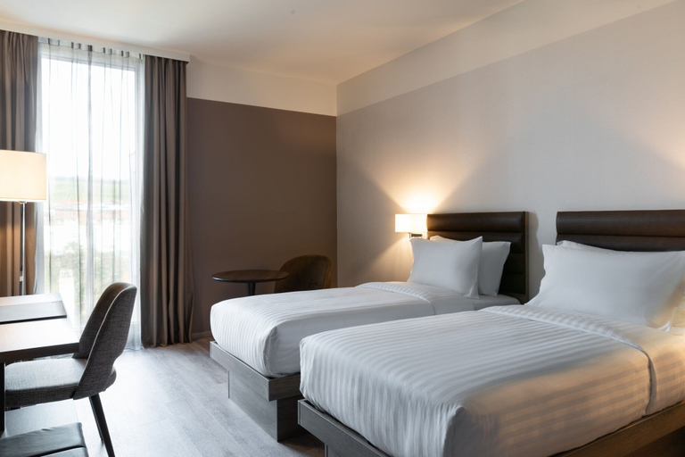 Bedroom 4, AC Hotel by Marriott Wuerzburg, Würzburg